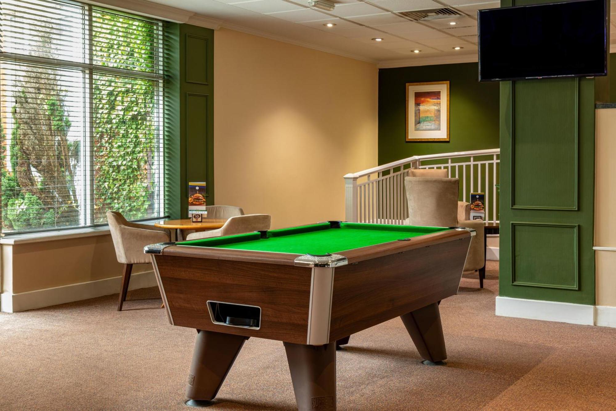Bromsgrove Hotel And Spa Eksteriør bilde