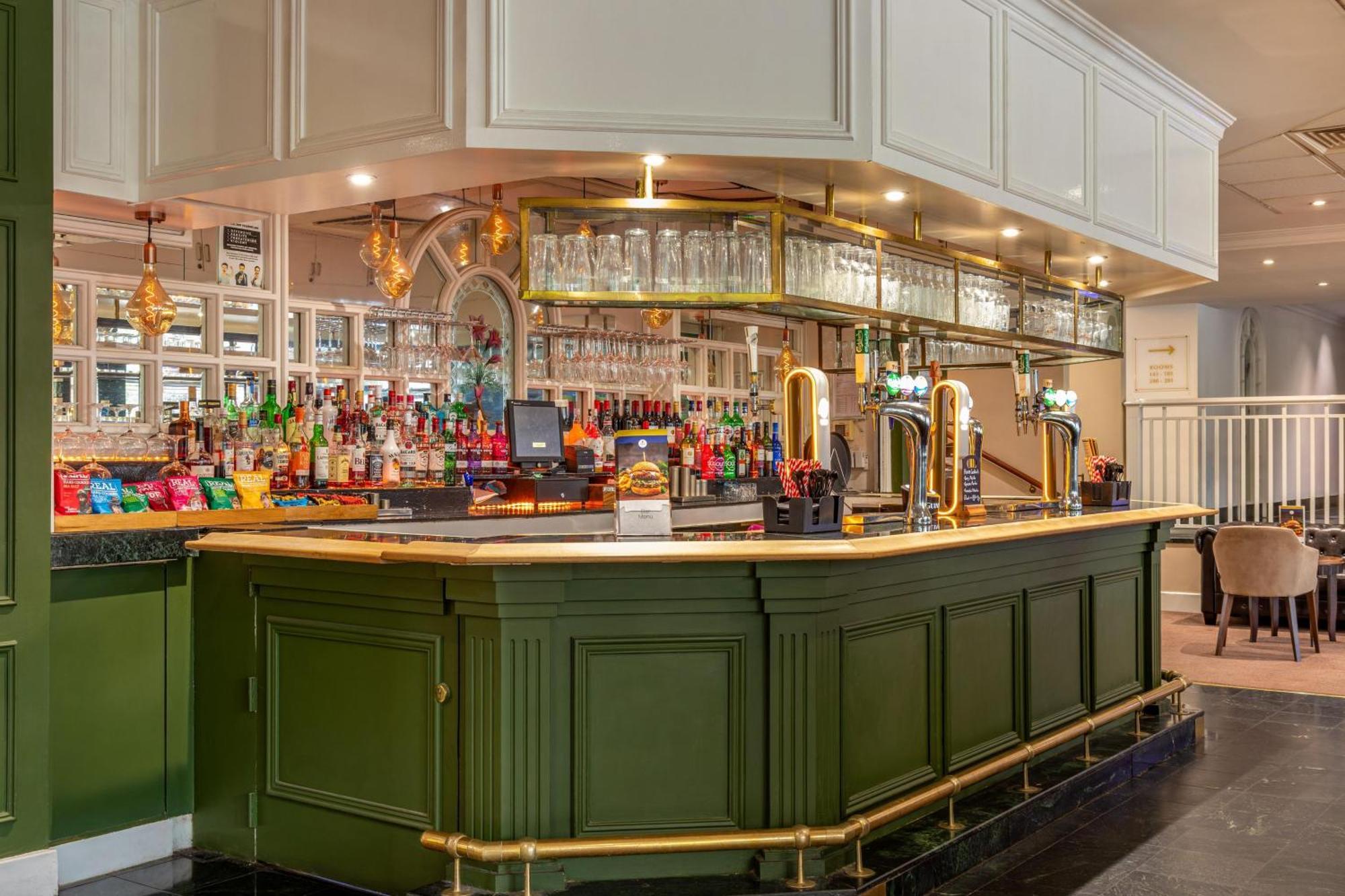 Bromsgrove Hotel And Spa Eksteriør bilde