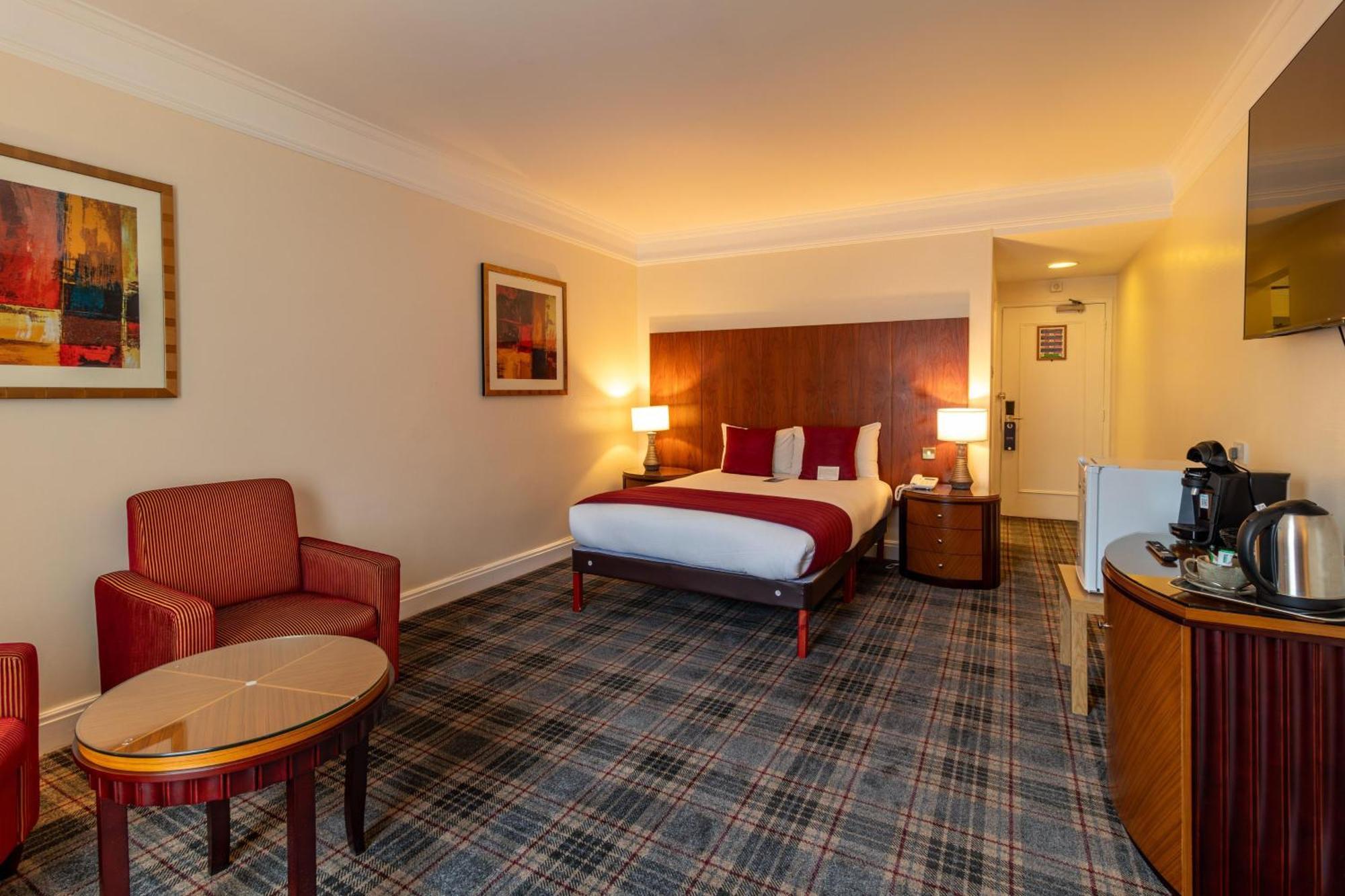 Bromsgrove Hotel And Spa Eksteriør bilde