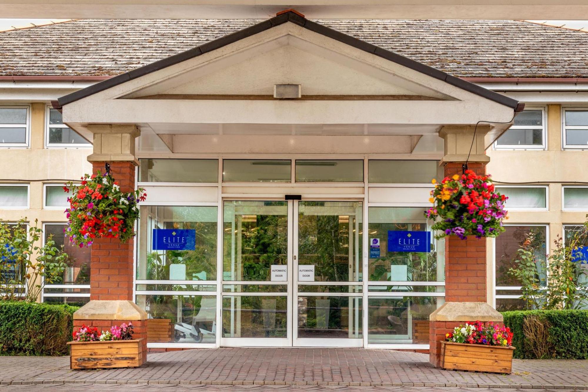 Bromsgrove Hotel And Spa Eksteriør bilde